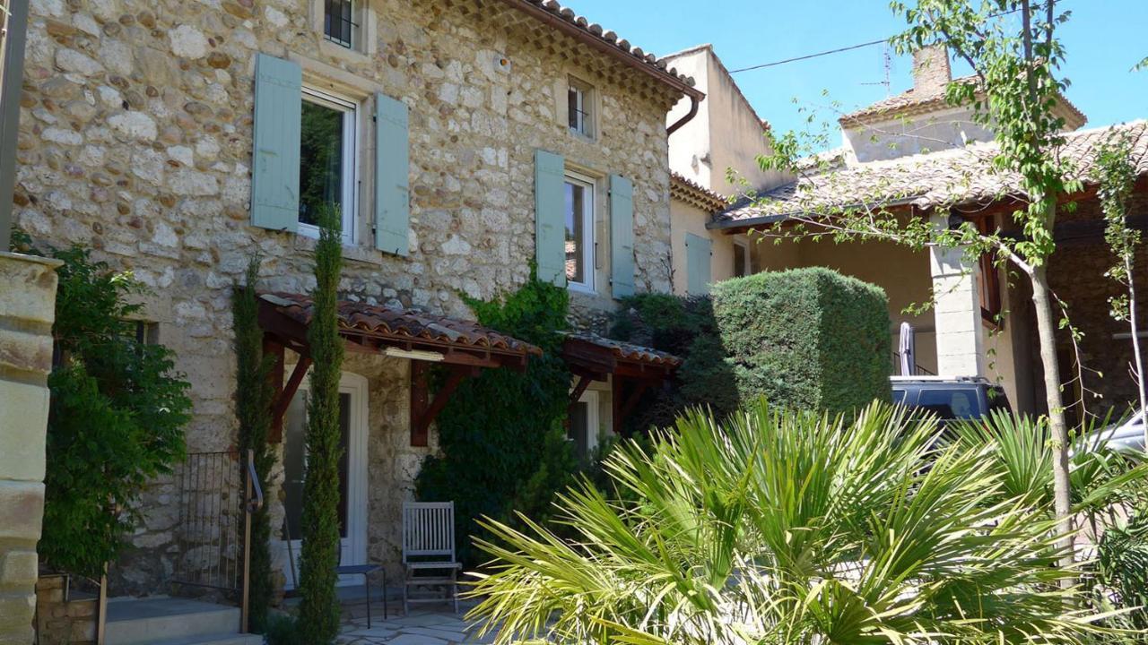 Gites Au Chateau Des Estubiers Les Granges-Gontardes Экстерьер фото